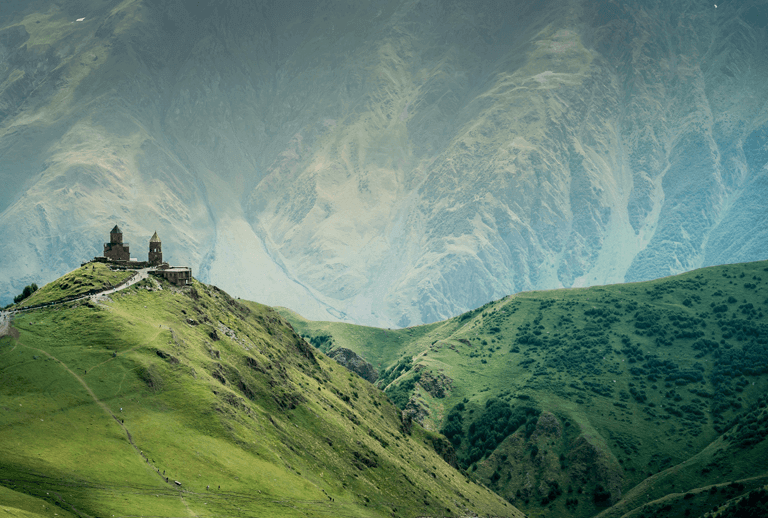 destino dos sonhos kazbegi geórgia cáucaso